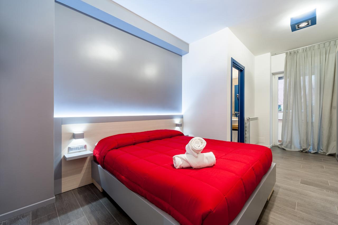 Il Rosso E Il Blu Hotel Róma Kültér fotó