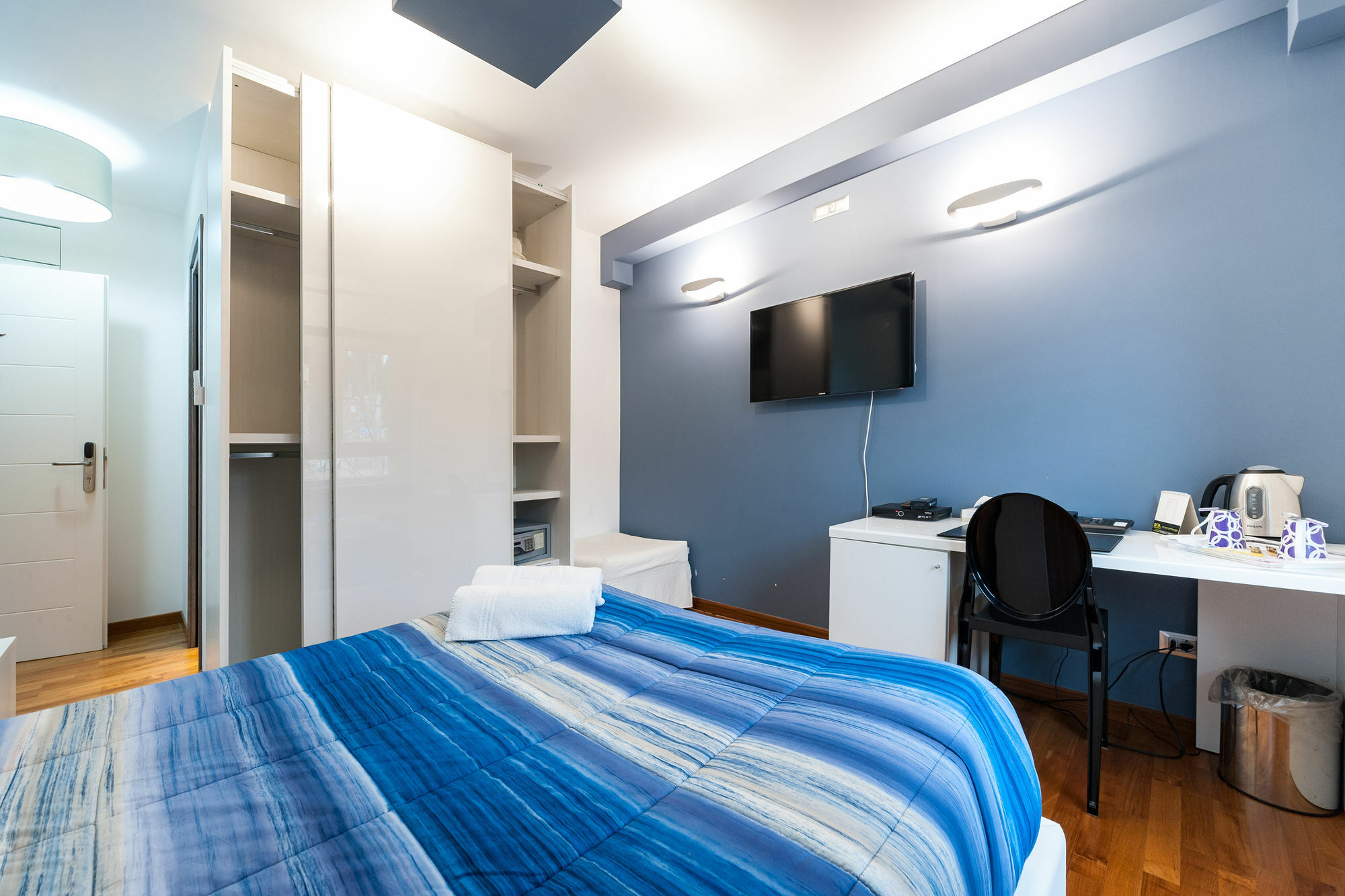 Il Rosso E Il Blu Hotel Róma Kültér fotó